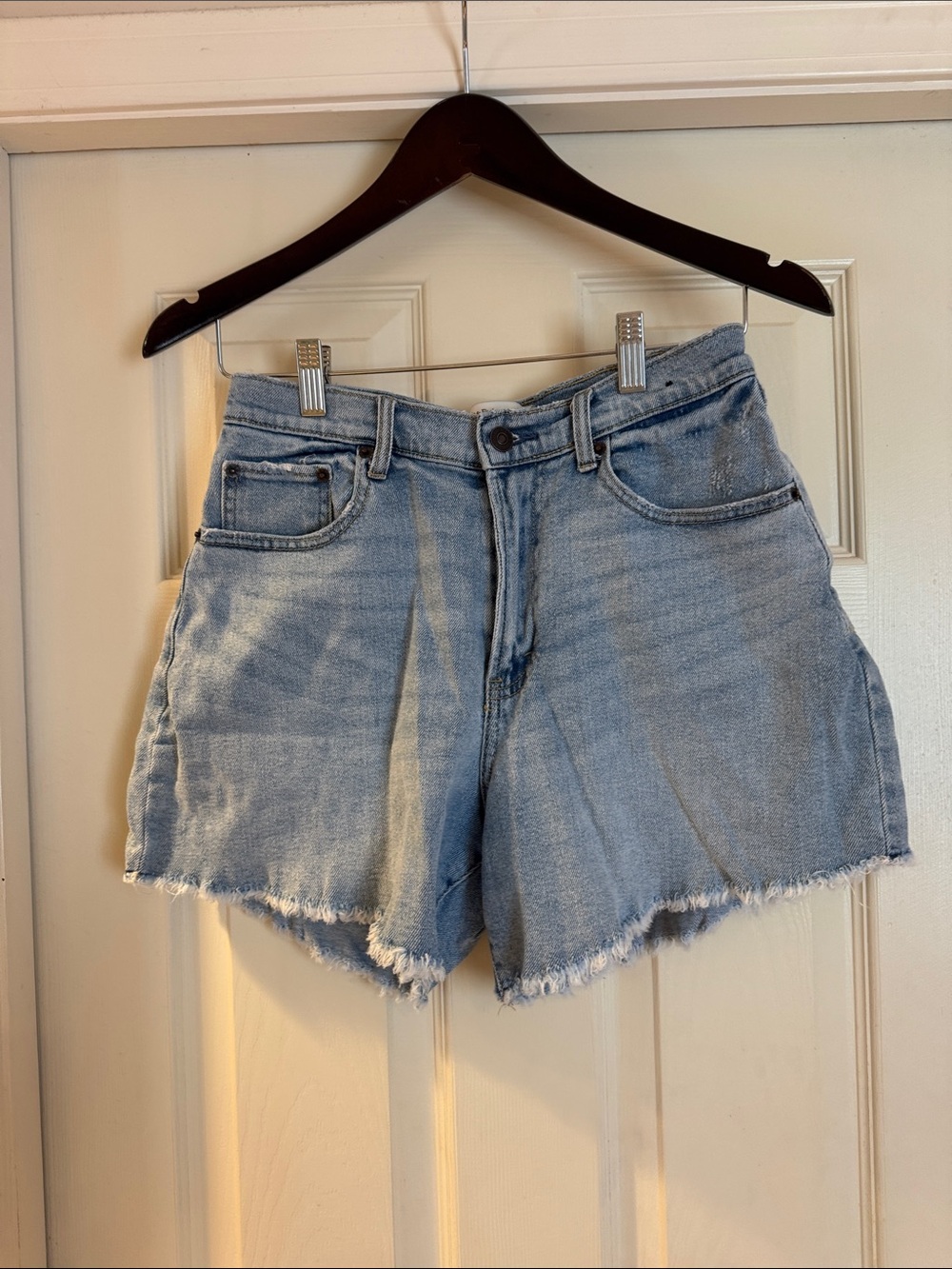 Abercrombie high rise Dad short